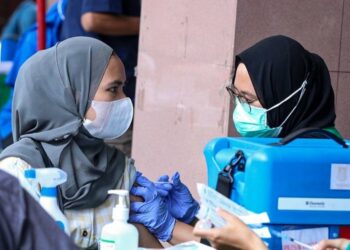 Vaksinasi Dosis Kedua Guru Pada Hari Pertama Ramadhan