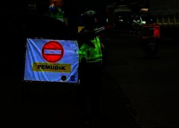 Pos Penyekatan Larangan Mudik di Jatiuwung