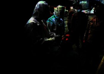 Baru Turun Dari Bus, Pemudik Langsung Diswab Antigen