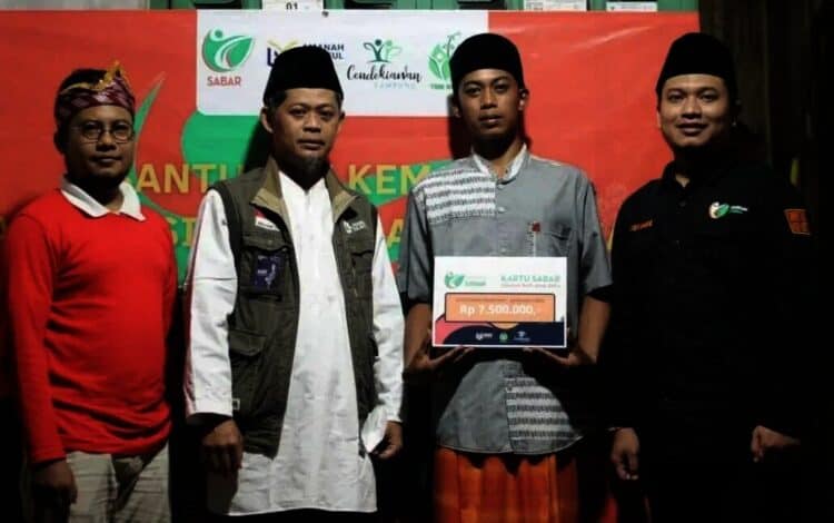 Wakil Ketua DPRD Padenglang Berikan Santunan Kematian