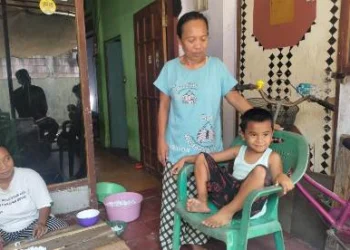 Ketua DPRD Kota Tangerang Dorong Warga Terdampak TPA Rawa Kucing Diberi Bantuan