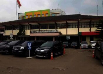 Ruang Isolasi Penuh, Untuk Tangani Pasien Covid-19 RSDP Serang Dirikan Tenda