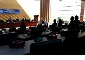 Peserta Sidang Paripurna DPRD Kota Tangsel Melorot