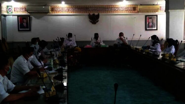 Antisipasi Cluster Pilkades, Seluruh Calon Kades di Kabupaten Serang Wajib Divaksin