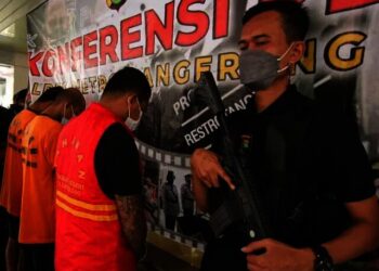 Diupah Rp 15 Juta, Kurir Sabu Bermodus Tempel Ditangkap Polrestro Tangerang Kota
