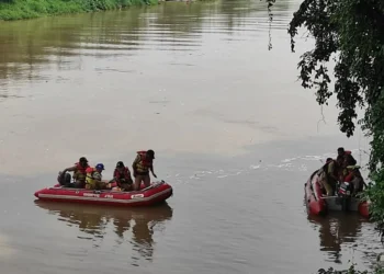 Tiga Pabrik di Kota Tangerang Buang Limbah ke Sungai Cisadane