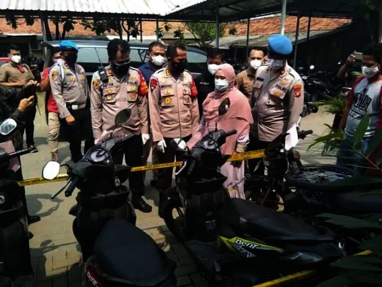 Empat Anggota Kelompok Pencuri Kendaraan Bermotor Asal Karawang Ditangkap