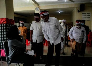 350 Orang Divaksinasi di Pura Parahyangan Jagat Guru