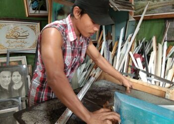 Selama PPKM Darurat, Toko Bingkai di Tangerang “Cuma” Kantongi Rp70 Juta Per Bulan