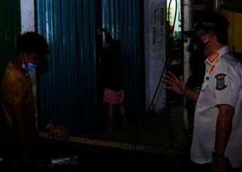 Pedagang di Kota Tangerang Diingatkan Beroperasi tak Lebihi Pukul 20.00 WIB