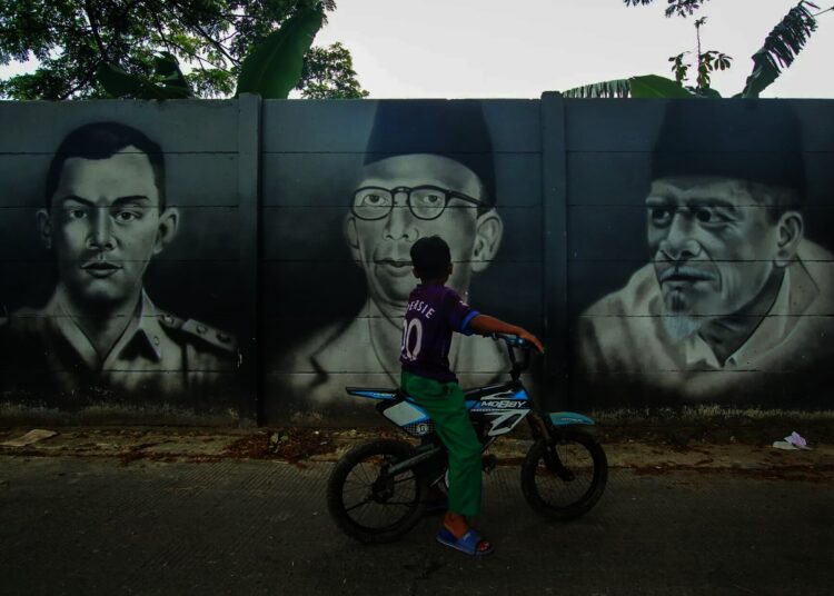 Potret Mural Bertema Presiden RI dan Pahlawan Nasional di Jalanan Cipondoh