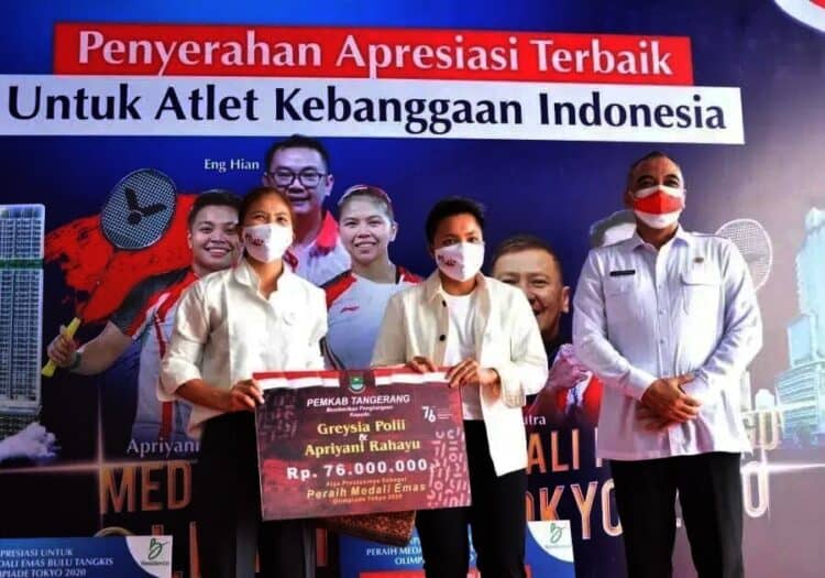 Beri Kejutan, Bupati Zaki Bebaskan PBB Rumah Greysia/Apriyani
