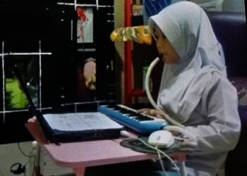Anak Terlalu Sering Terpapar Layar Komputer? Ini Saran Dokter Mata RS Sari Asih