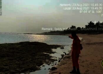 Dua Wisatawan Asal Minahasa Selatan Terseret Ombak Pantai Kelapa Warna Kabupaten Lebak