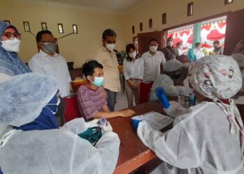 Gerindra Gelar Vaksinasi Massal di Tangsel
