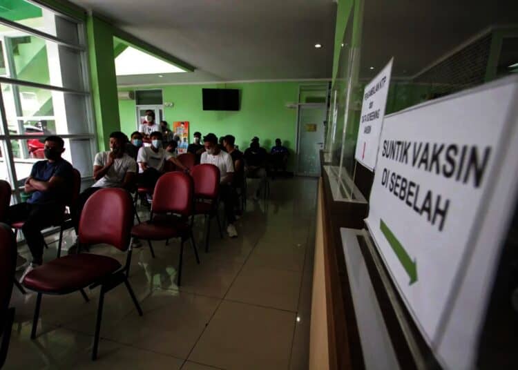 Potret Vaksinasi di Kota Tangerang Gunakan Vaksin Pfizer