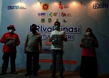 Hadir di Sekolah Lagi, BIN Berharap Vaksinasi Picu Normalisasi Kegiatan Siswa dan Masyarakat