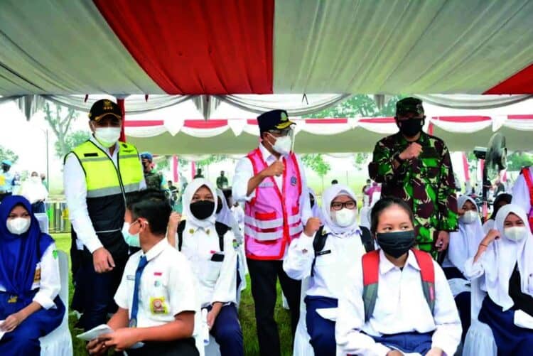 Sasar 4.000 Orang, Bupati Tangerang, KSAU dan Menhub Gelar Serbuan Vaksin