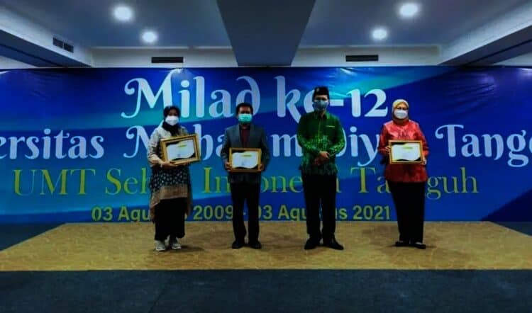 Milad ke-12, UMT Tebar Optimisme