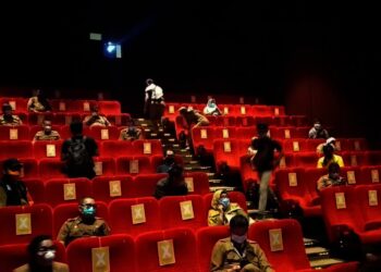 Bioskop Beroperasi di Tangsel, Pengunjung Antusias