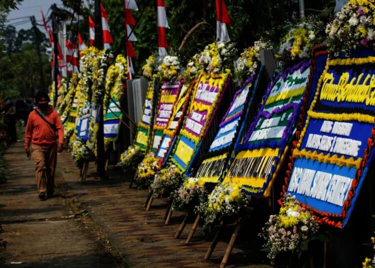Potret Karangan Bunga Ucapan Duka Cita Penuhi Lapas Klas 1 Tangerang