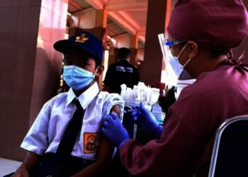 Ribuan Pelajar SMP di Kota Tangerang Divaksin Covid-19