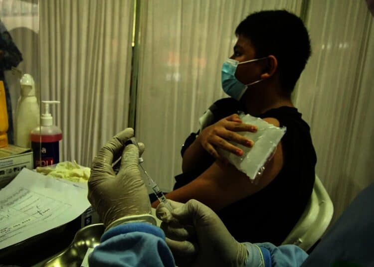 Potret Vaksinasi Penderita Hemofelia dan Penyintas Kanker