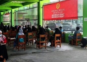 BIN Gelar Vaksinasi Lanjutan di MAN 1 Kota Tangerang, Kepsek: Kita Segera Gelar PTM
