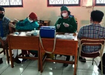 Digandeng BIN, SMA Negeri 8 Kota Tangerang Gelar Vaksinasi Covid-19