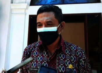 A. Fahmi Sumanta, Kepala BKD Pandeglang, di wawancara di lingkungan Pendopo Bupati Pandeglang, Kamis (28/10/2021). (NIPAL SUTIANA/SATELITNEWS.ID)