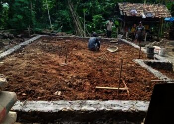 Salah satu Ponpes, mendapat bantuan dari Pemkab Serang. Hasil pembangunannya, diserahkan langsung ke pihak Ponpes. (ISTIMEWA)