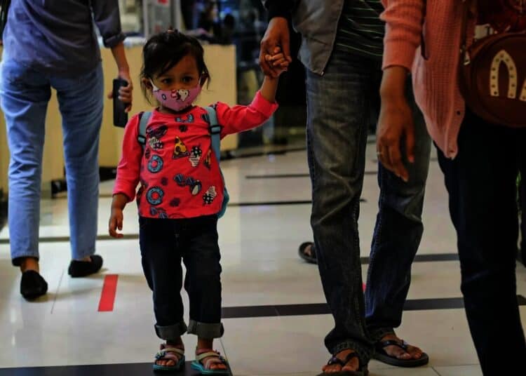 Potret Anak Usia di Bawah 12 Tahun Boleh Masuk Mal di Tangerang