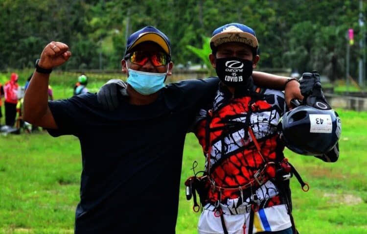 Paralayang Raih 1 Medali Emas, 2 Medali Perak
