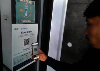 Dinas Kominfo Lebak Mulai Pasang Aplikasi PeduliLindungi