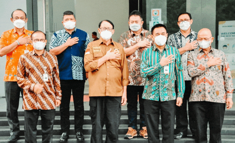 Gubernur Wahidin Komitmen Majukan Bank Banten