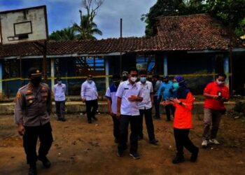 Bupati Iti Sebut Gedung SMPN 1 Cibeber yang Ambruk Memang Tak Layak