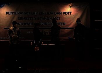 BPK Perwakilan Banten serahkan LHP Kinerja dan LHP Kepatuhan kepada Pemprov Banten. (ISTIMEWA)