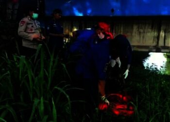 Jasad Misterius Ditemukan Mengambang di Kali Bayur Kota Tangerang