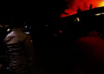 Tujuh Ruko Terbakar di Pasar Kemis, Kerugian Capai Rp 2 Miliar