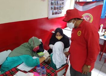 Datangi 5 Titik, BIN Daerah Banten Vaksin 1.000 Sasaran di Kota Tangerang