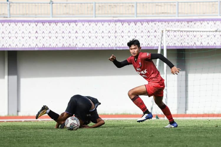Persita Pinjam Obet Choiri dari Sriwijaya FC