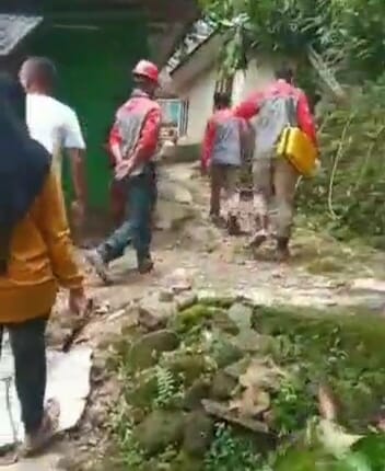 Berencana Ukur Dampak Getaran Blasting, 3 Pria Diduga Karyawan PT Cemindo Gemilang Diusir