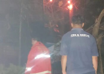 Gardu Listrik di Jalan Puri Jaya Terbakar