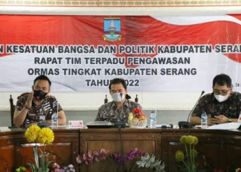 Foto : Badan Kesbangpol Kabupaten Serang menggelar rapat tim terpadu pengawasan Ormas tingkat Kabupaten Serang. (ISTIMEWA)