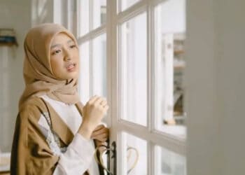 Lirik Lagu Padamu Ku Kembali – Nashwa Zahira