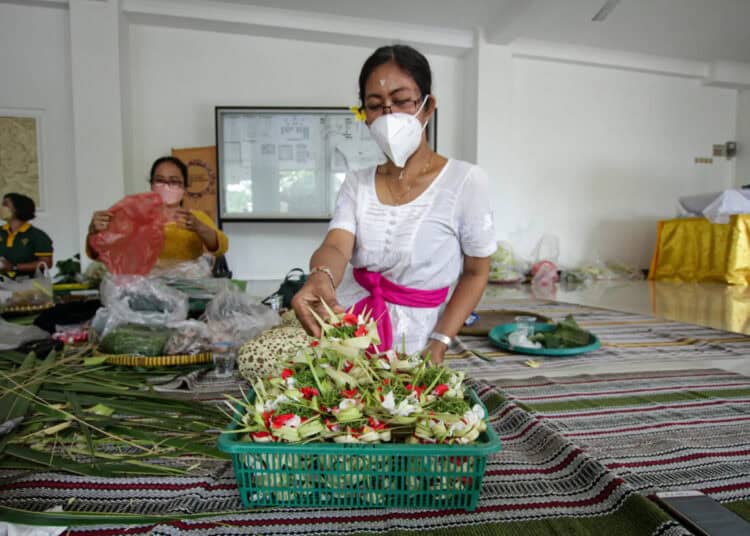 Foto Persiapan Upacara Taur Agung di Kota Tangsel