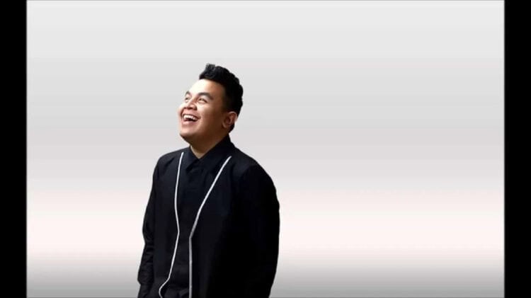 Lirik Lagu 1000 Tahun Lamanya – Tulus