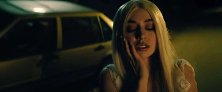 Lirik Lagu Into Your Arms - Witt Lowry dan Ava Max