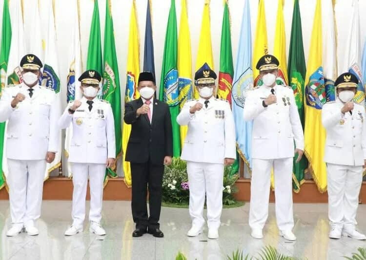 Foto Pelantikan Penjabat Gubernur Banten Al Muktabar