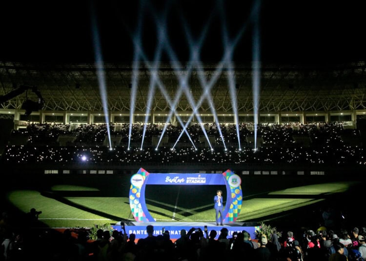 Foto Kemeriahan Peresmian Banten Internasional Stadium